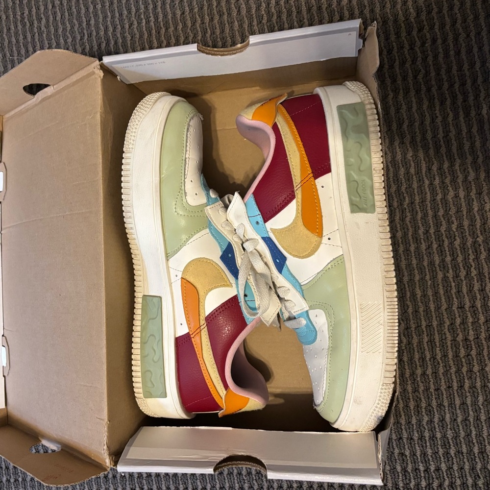 Nike Fontanka multi color
